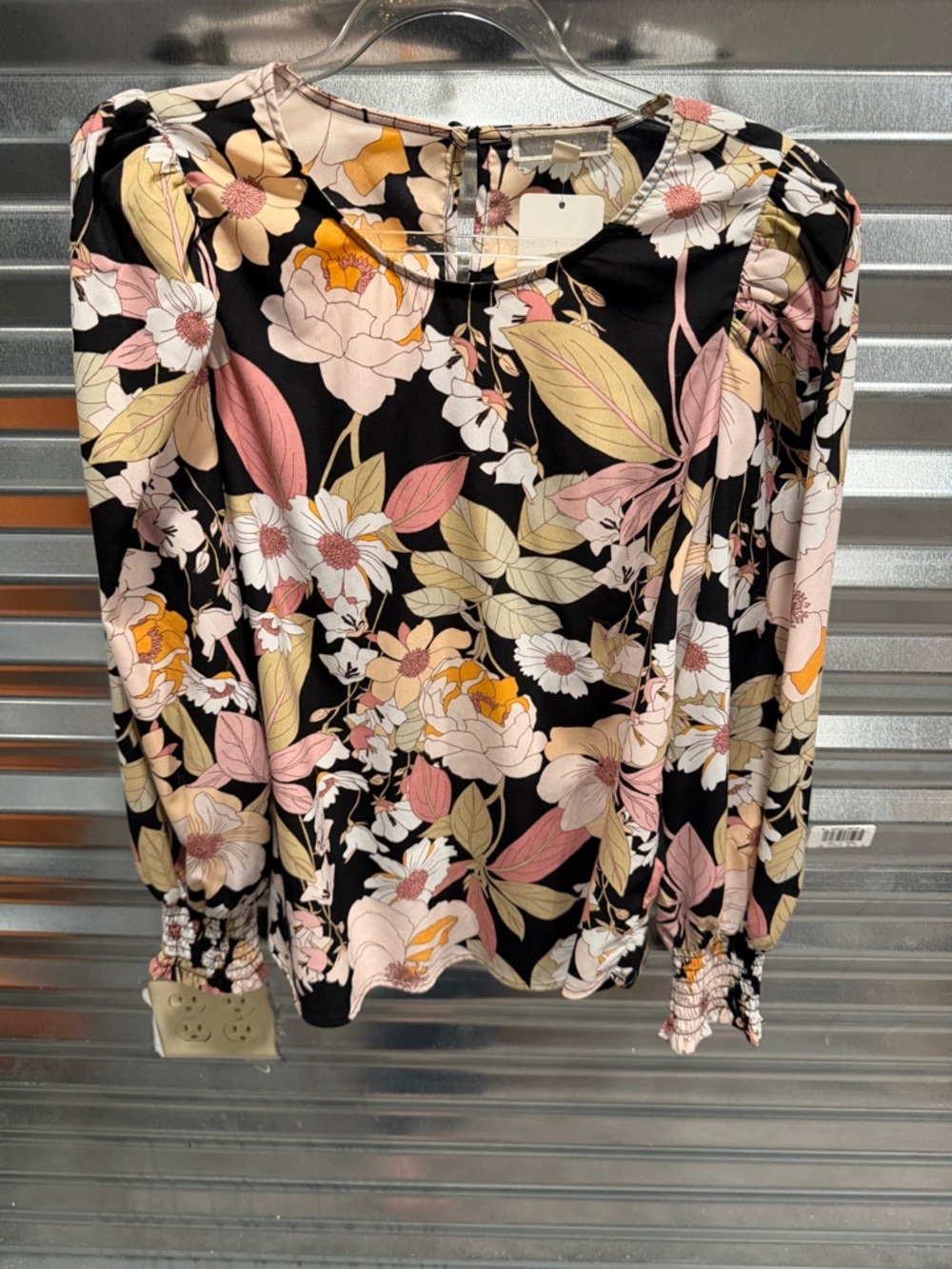 Pleoine blouse woman’s size small